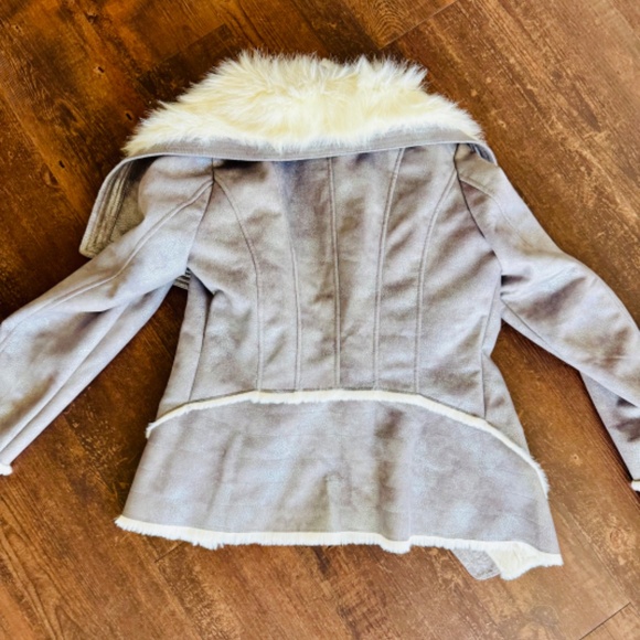 women's jacket - Picture 4 of 4